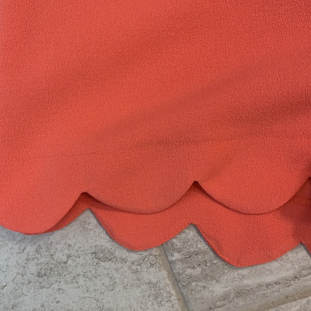 Scalloped Romper - Picture 4 of 4